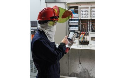 New Safe, Non-Contact Clamp Meter for Voltage Measurements