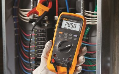 Oscilloscope vs Multimeter – Choosing the Right Tool for Testing and Troubleshooting