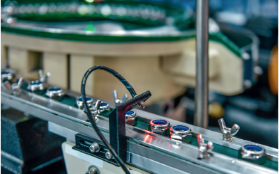 Fiber-Optic Amplifiers for Precise Object Detection